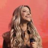 Marine Friesen: 20 Super Sucessos que definem seu universo musical