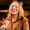 Mari Fernandez em Destaque: 20 Sucessos para Conhecer a Voz que Conquista o Brasil