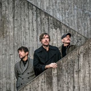 Peter Bjorn And John mais tocadas 2026