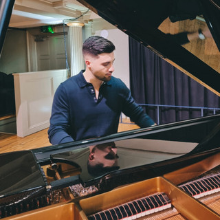 Playlists – Alexander Leeming Froudakis Mais Tocadas Alexander Leeming Froudakis mais tocadas 2026