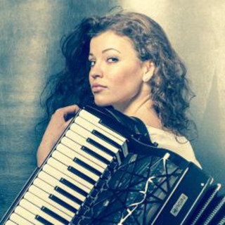 Playlists – Ksenija Sidorova Mais Tocadas Ksenija Sidorova mais tocadas 2026